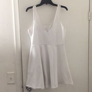 White flow mini dress